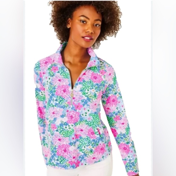 NWOT Lilly Pulitzer Melana Popover Luxletic Medium UPF 50 Item# 2M - Picture 1 of 5